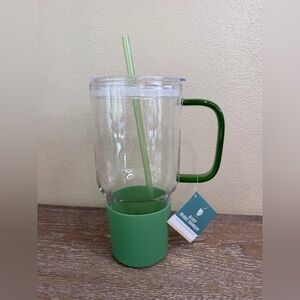 Target Bullseye's 32oz Clear Glass Tumbler Green